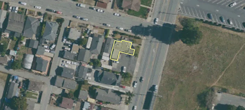 3 Eaton Ave