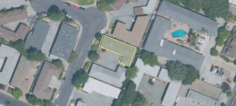 8 Coleman Pl