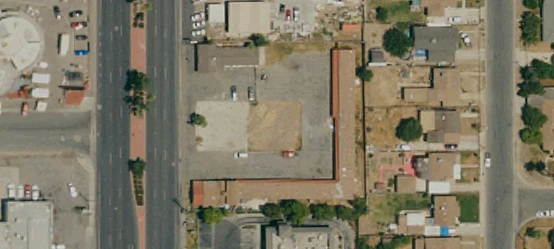 80 Un Ave