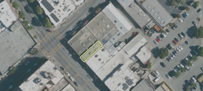 462 Main St