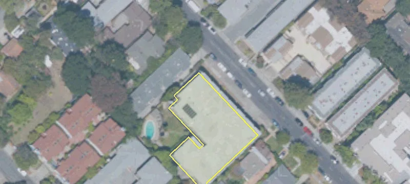 728 Elm St, Unit 203
