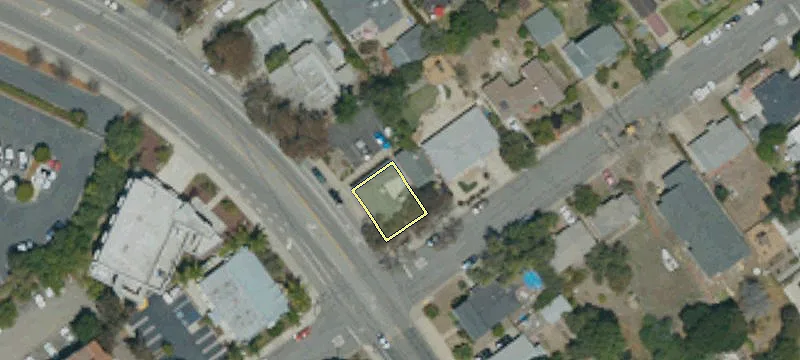 688 California Blvd