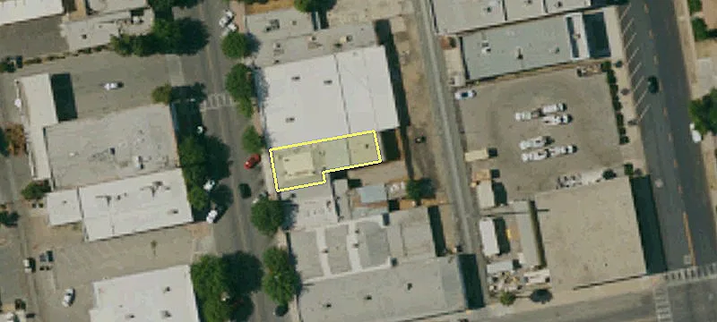 914 Main St