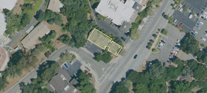 142 Santa Cruz Ave