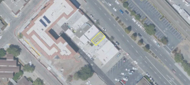 1332 El Camino Real