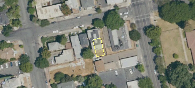 438 Magnolia St