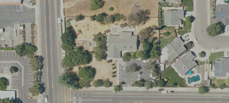 1301 Miller Ave