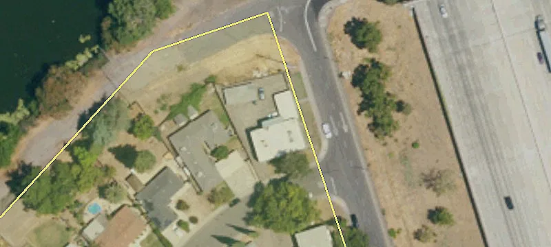 2677 Calariva Dr