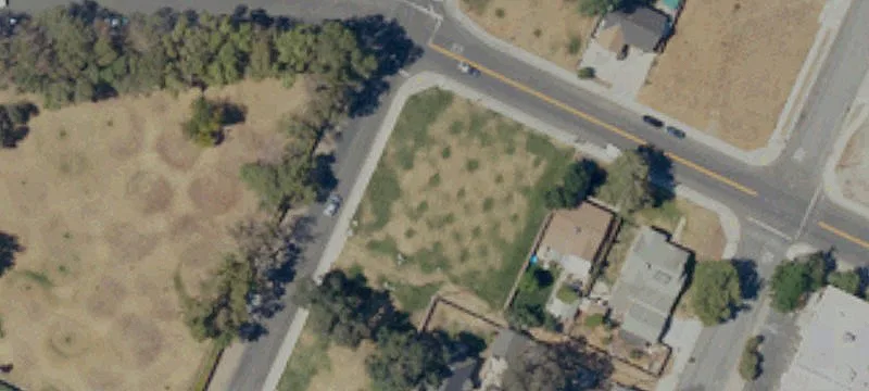 330 Stefani Ave