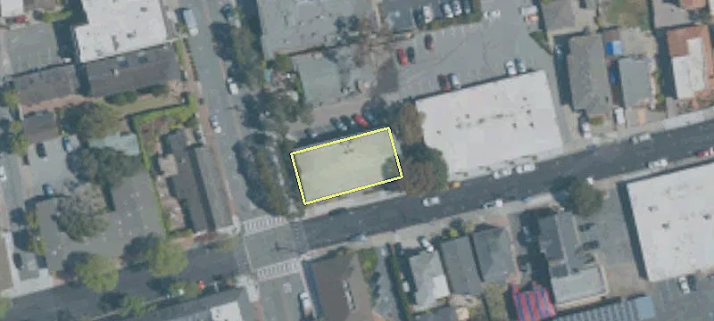 419 Webster St