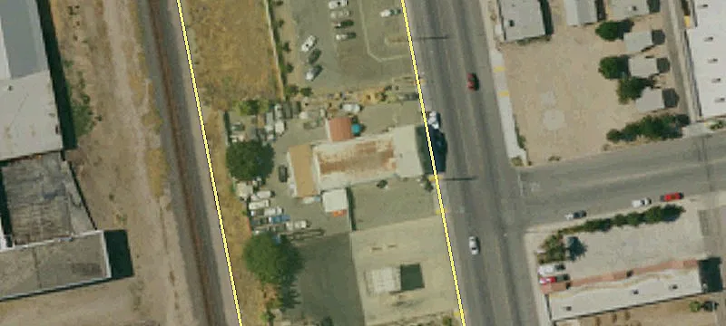 701 High St