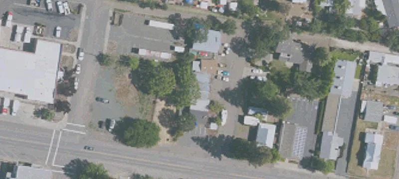 4080 Main St