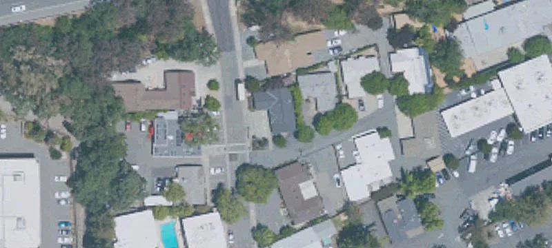 1042 Brown Ave