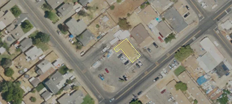 4425 Main St