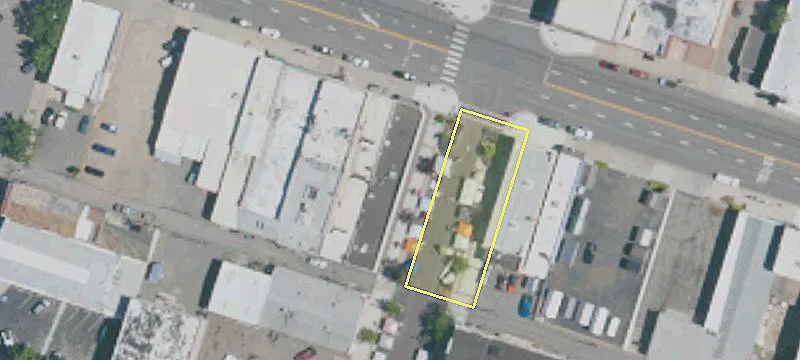 732 Main St