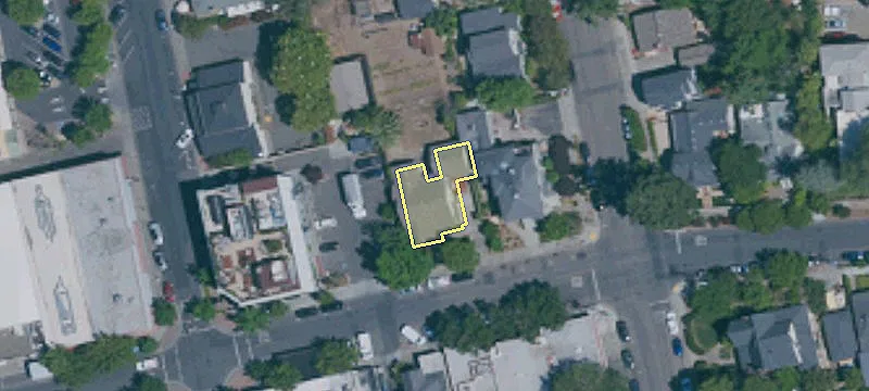 137 Nn St