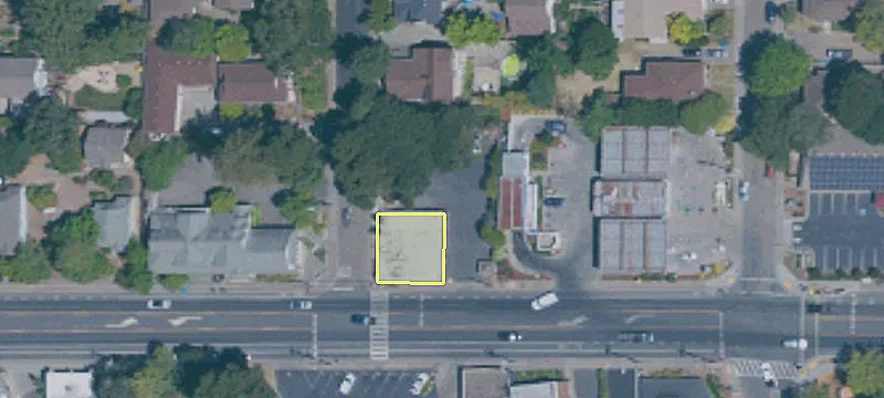 7260 Healdsburg Ave