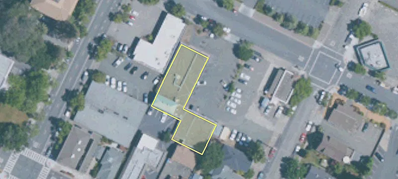 32 4th St