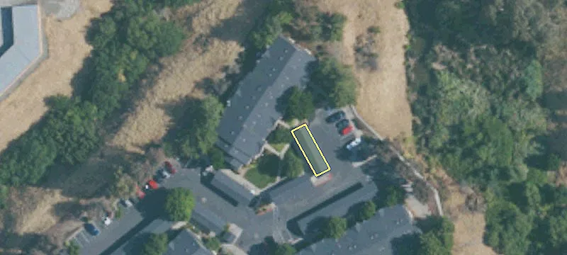 30 Castlewood Dr