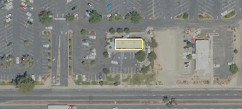 2201 Main St