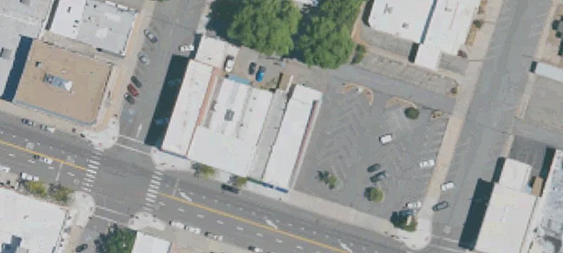 713 Main St