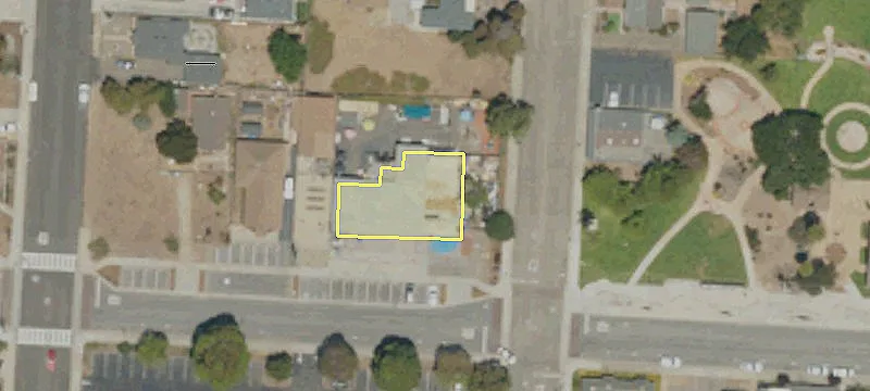 867 Ramona Ave