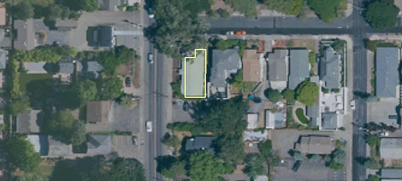 640 Healdsburg Ave