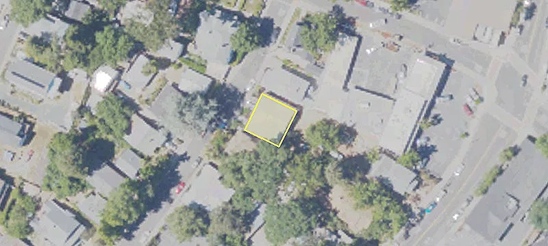 211 School St