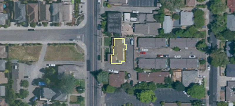 718 Healdsburg Ave