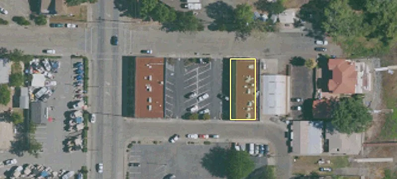 402 Main St