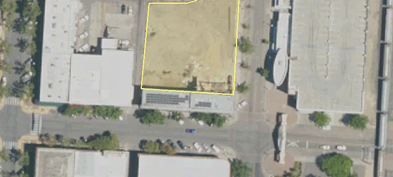 5 Sacramento St