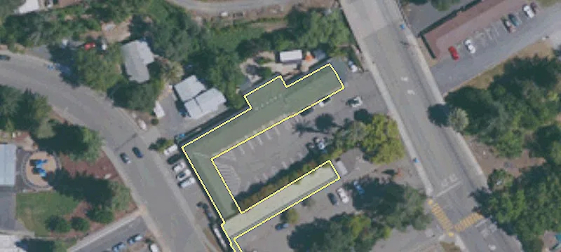 721 Cloverdale Blvd
