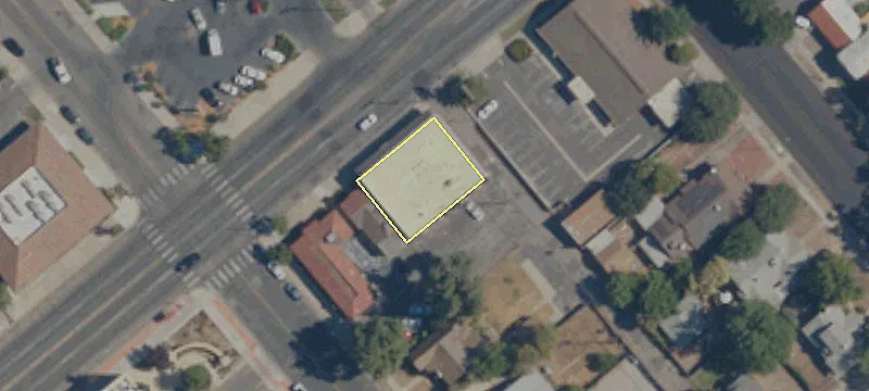512 Yosemite Ave