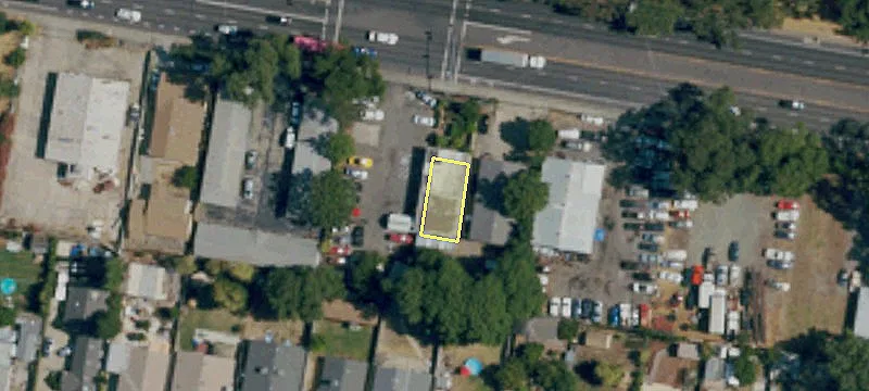 1457 Sacramento Ave