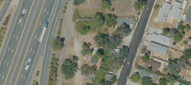 2715 Twin Vw Blvd