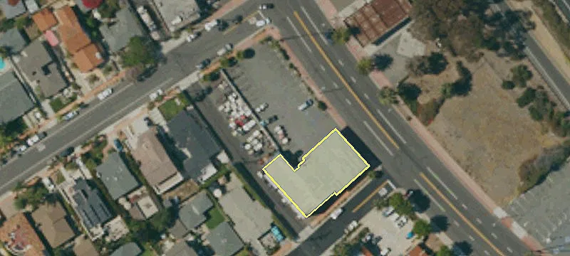 1212 El Camino Real