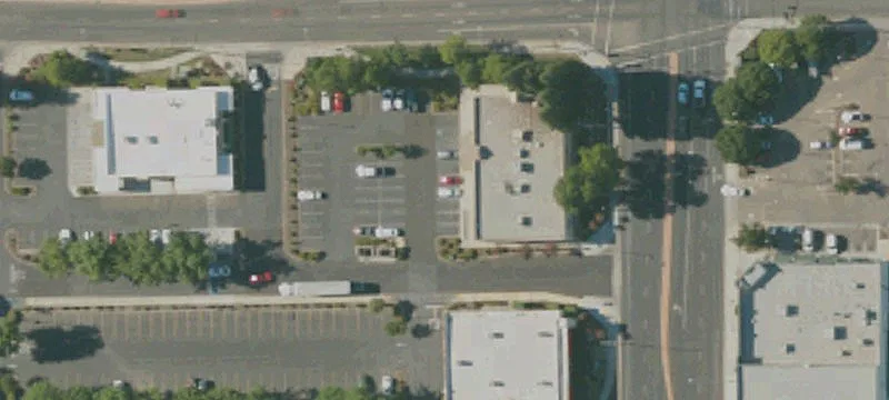 2637 Jensen Ave