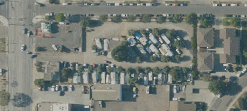 1022 Broadway