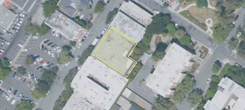425 Sherman Ave