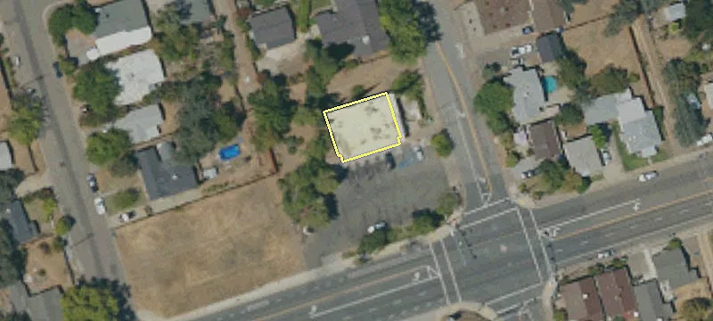 3002 Placer St
