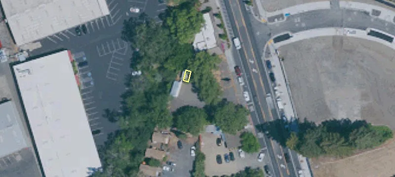 169 Healdsburg Ave