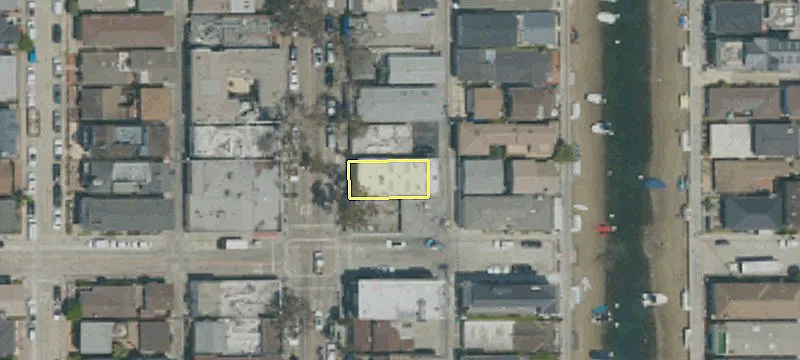 302 Marine Ave