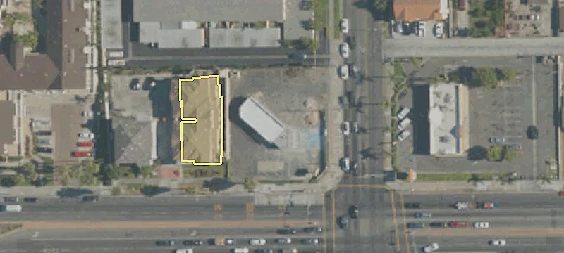 3201 Lincoln Ave