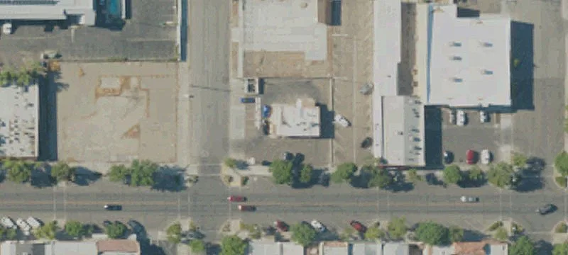 1120 Whitley Ave