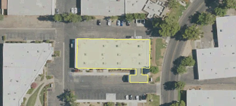 1899 Helm Ave