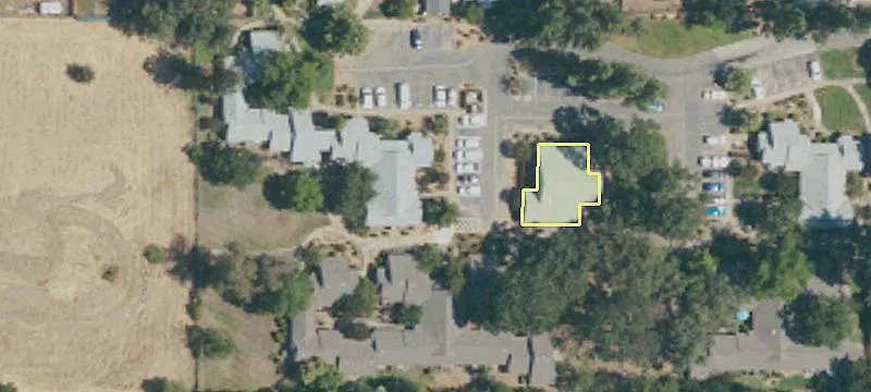 280 Oak Ave