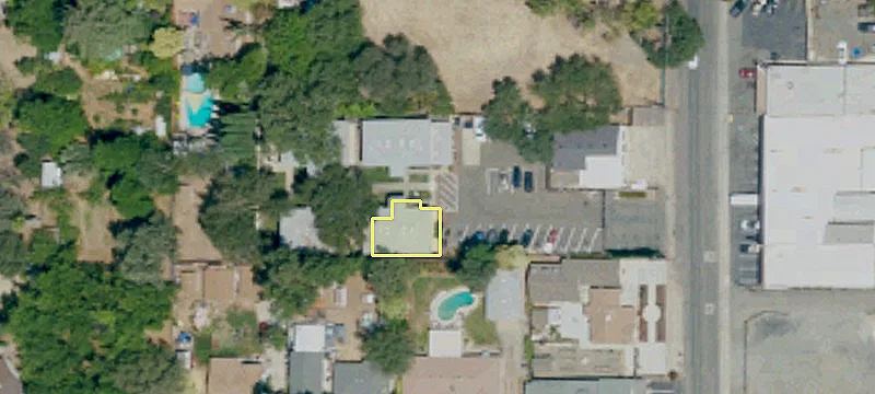 7727 Mariposa Ave