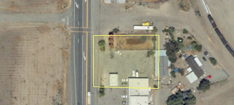 13900 Lassen Ave