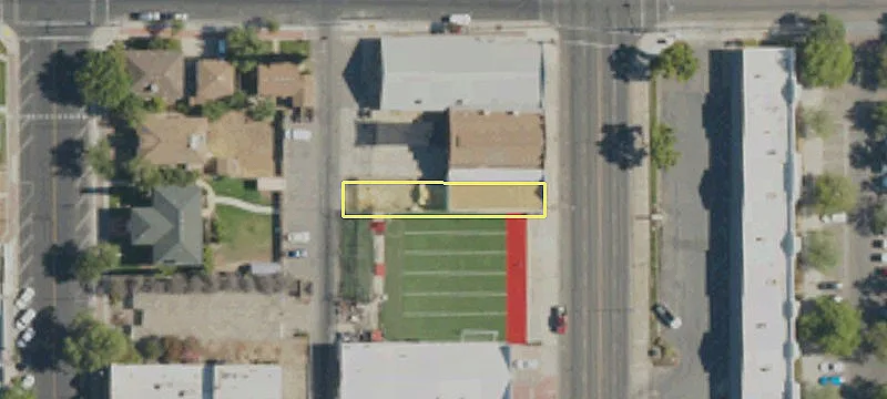 318 Clovis Ave