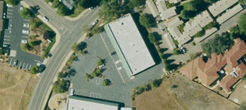 2570 Greenwood Ln